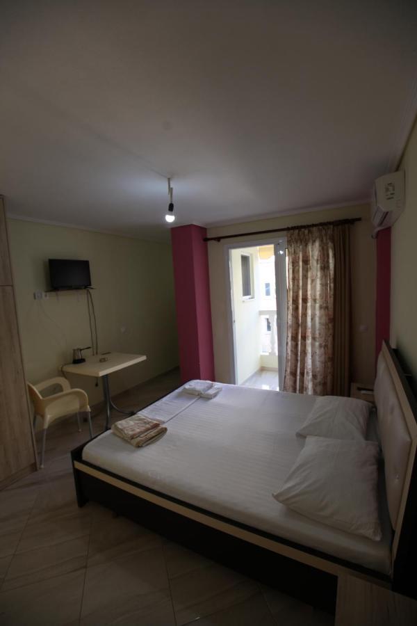 Angjelo Apartments Σαράντα Εξωτερικό φωτογραφία