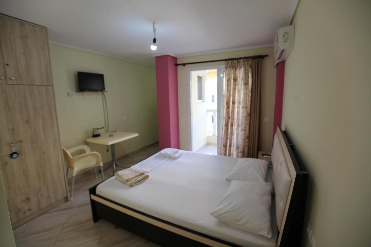 Angjelo Apartments Σαράντα Εξωτερικό φωτογραφία