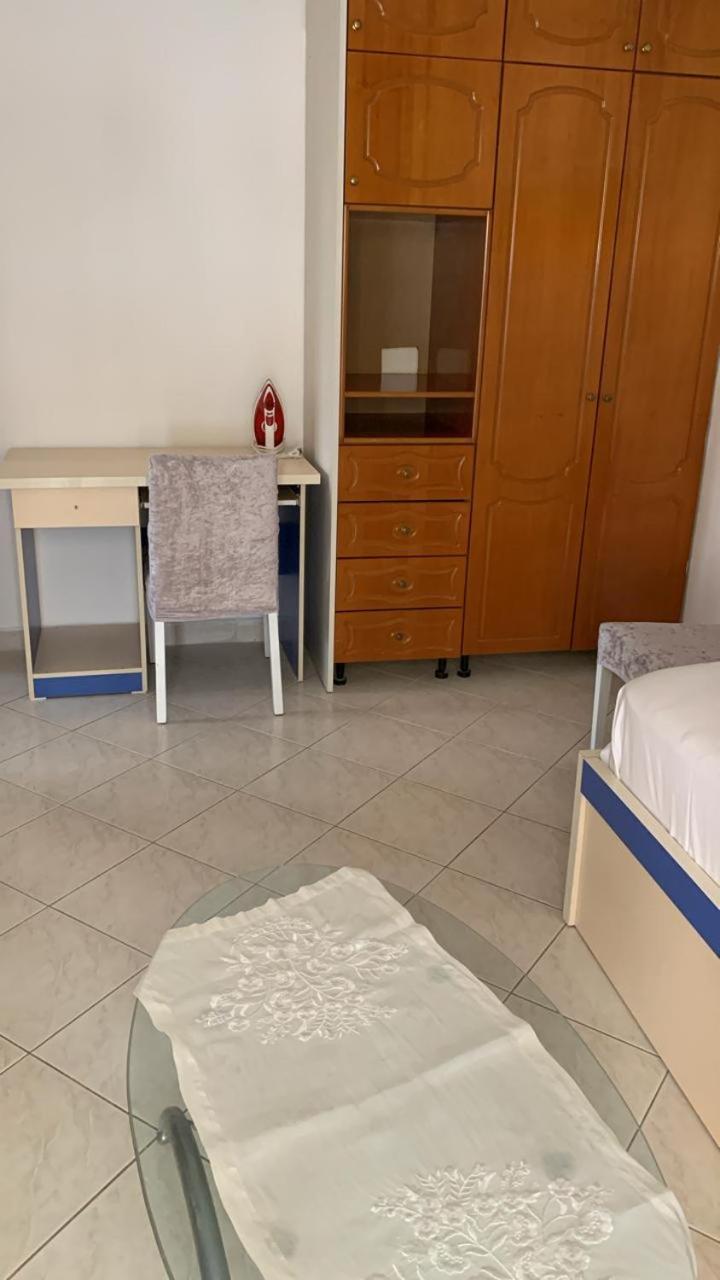 Angjelo Apartments Σαράντα Εξωτερικό φωτογραφία